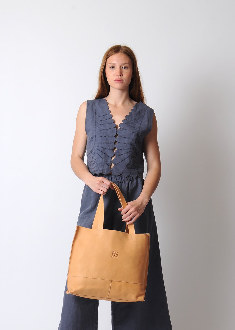 ILLBIS-TAN-TOTE 2.2.jpg