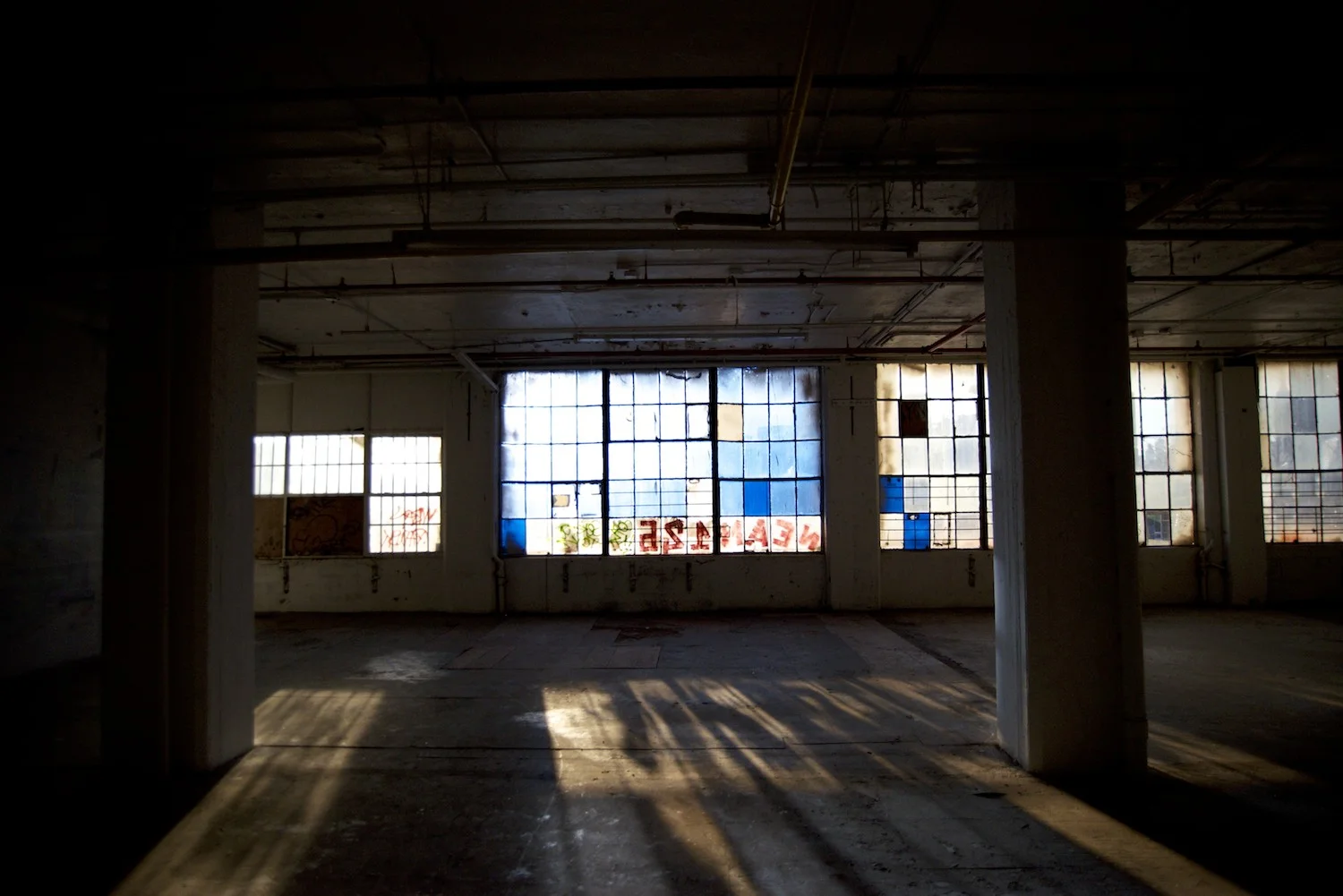 5pointz_inside_sunset.jpg
