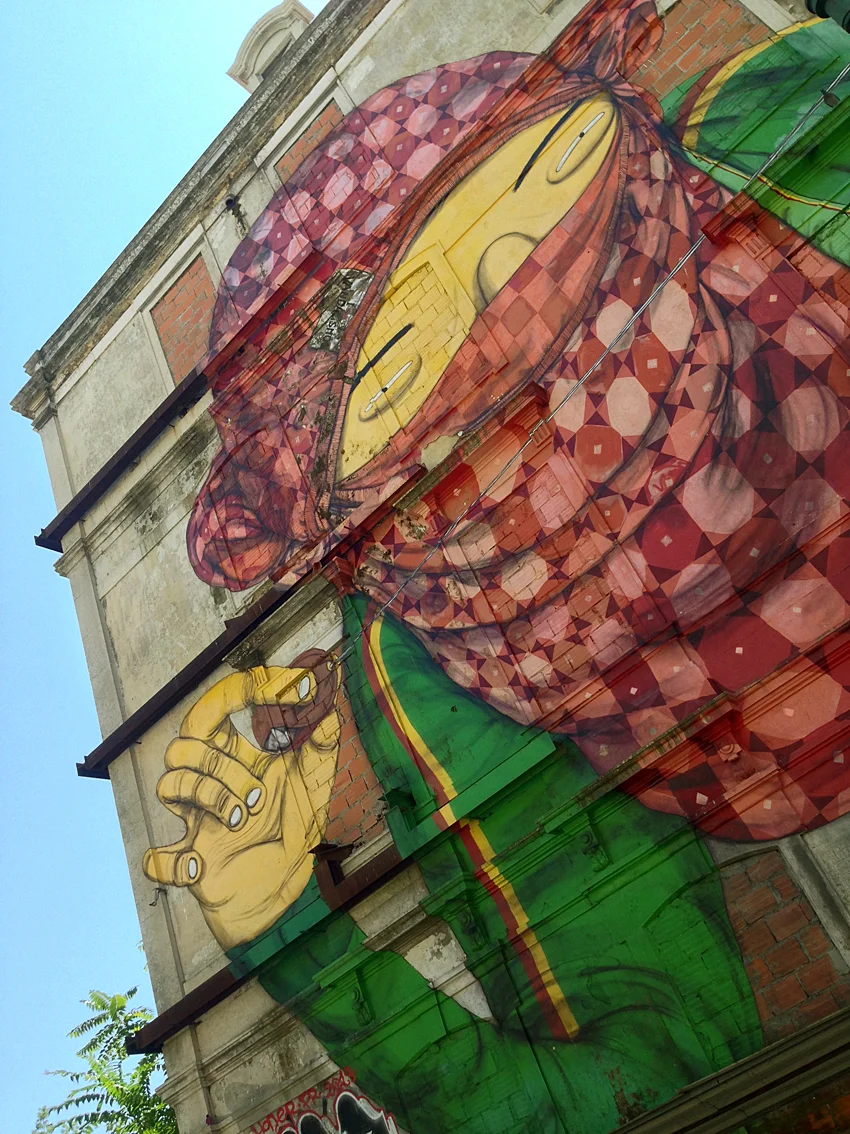 06 Gemeos.jpg