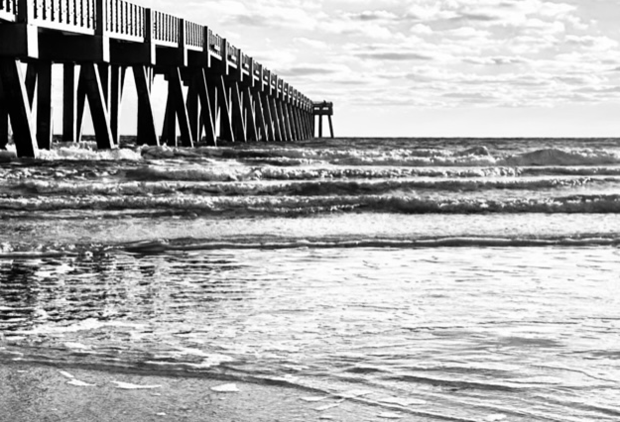 Pier to infinite horizon