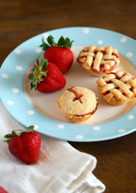 strawberry-rum-pies