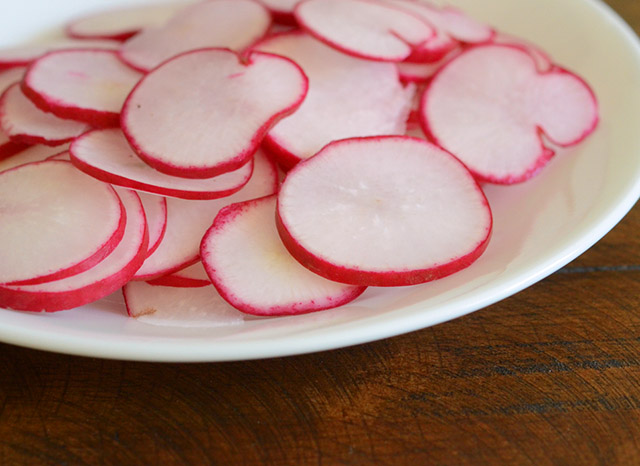 stir-fried-sugar-snap-peas-radishes-3