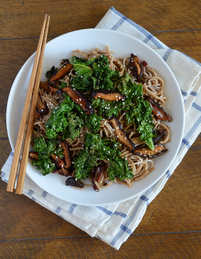 black-garlic-soba-1