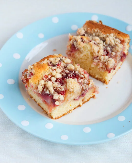 Strawberry Rhubarb Buckle