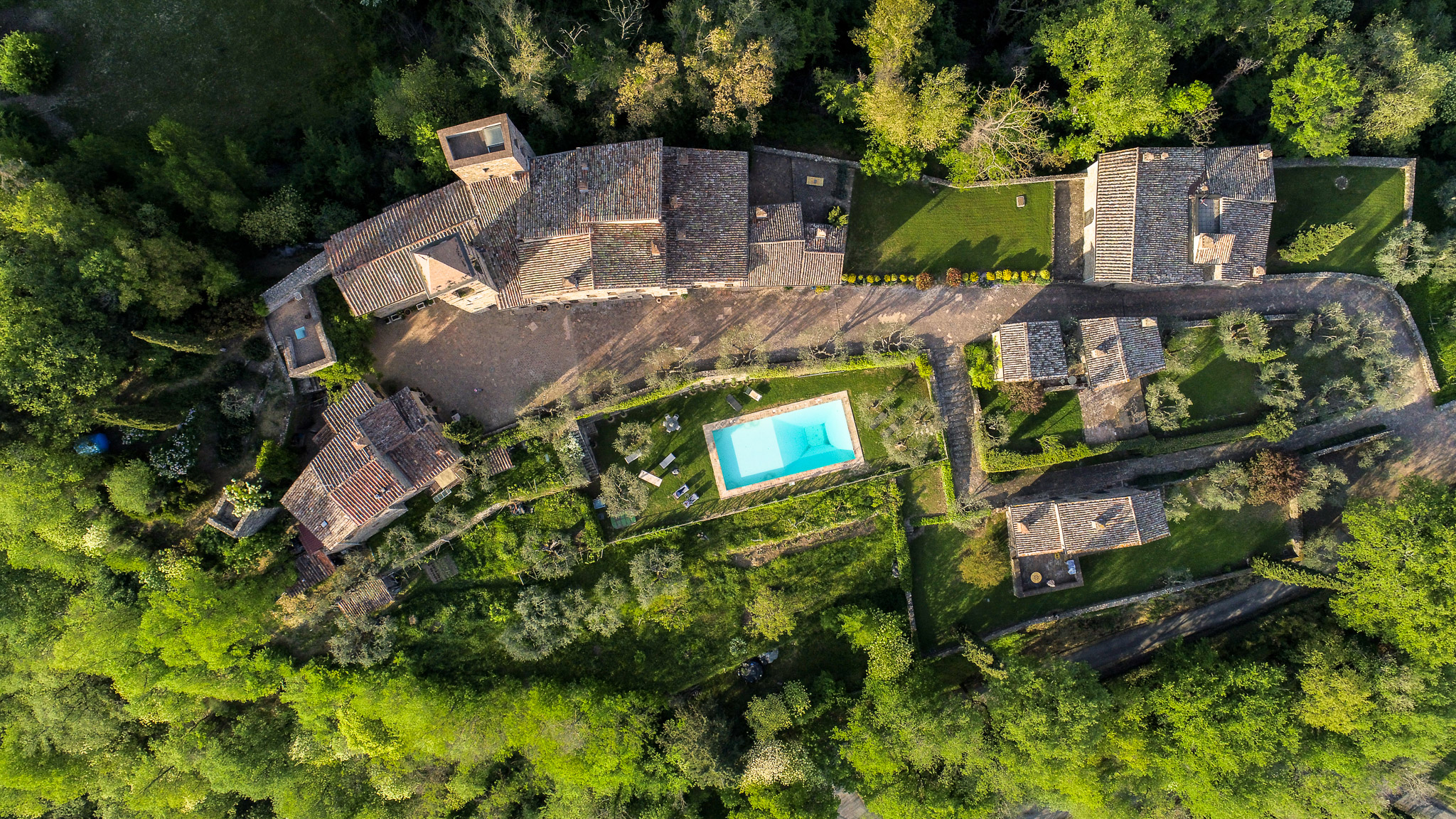 Drone-Borgo-Montemigiano-11.jpg