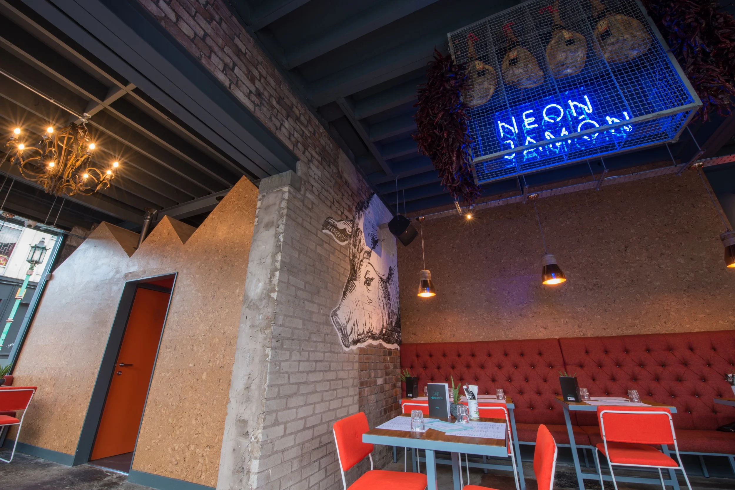 NeonJamon-R2 Architecture 25 REDUCED.jpg