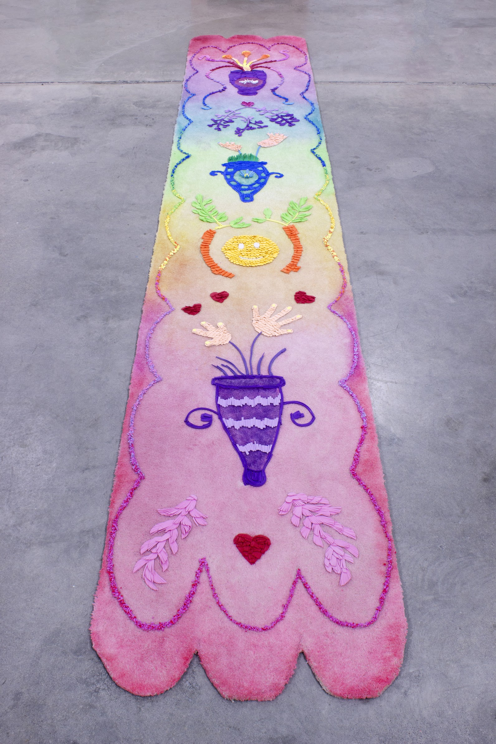 Bloom Tomb Runner