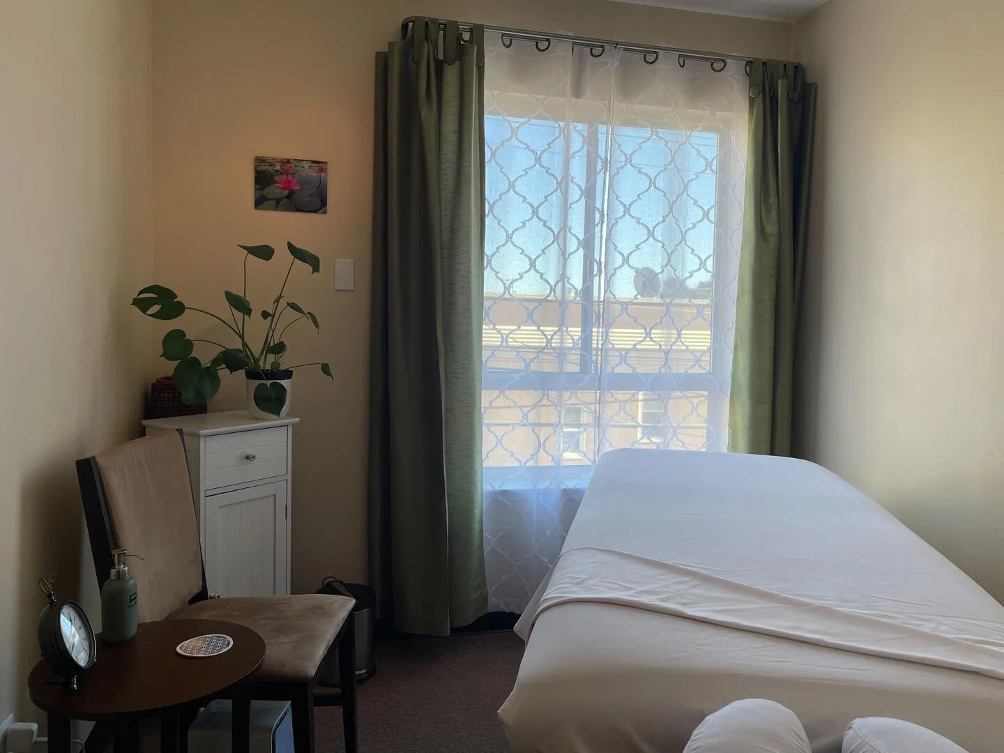 Green Treatment Room