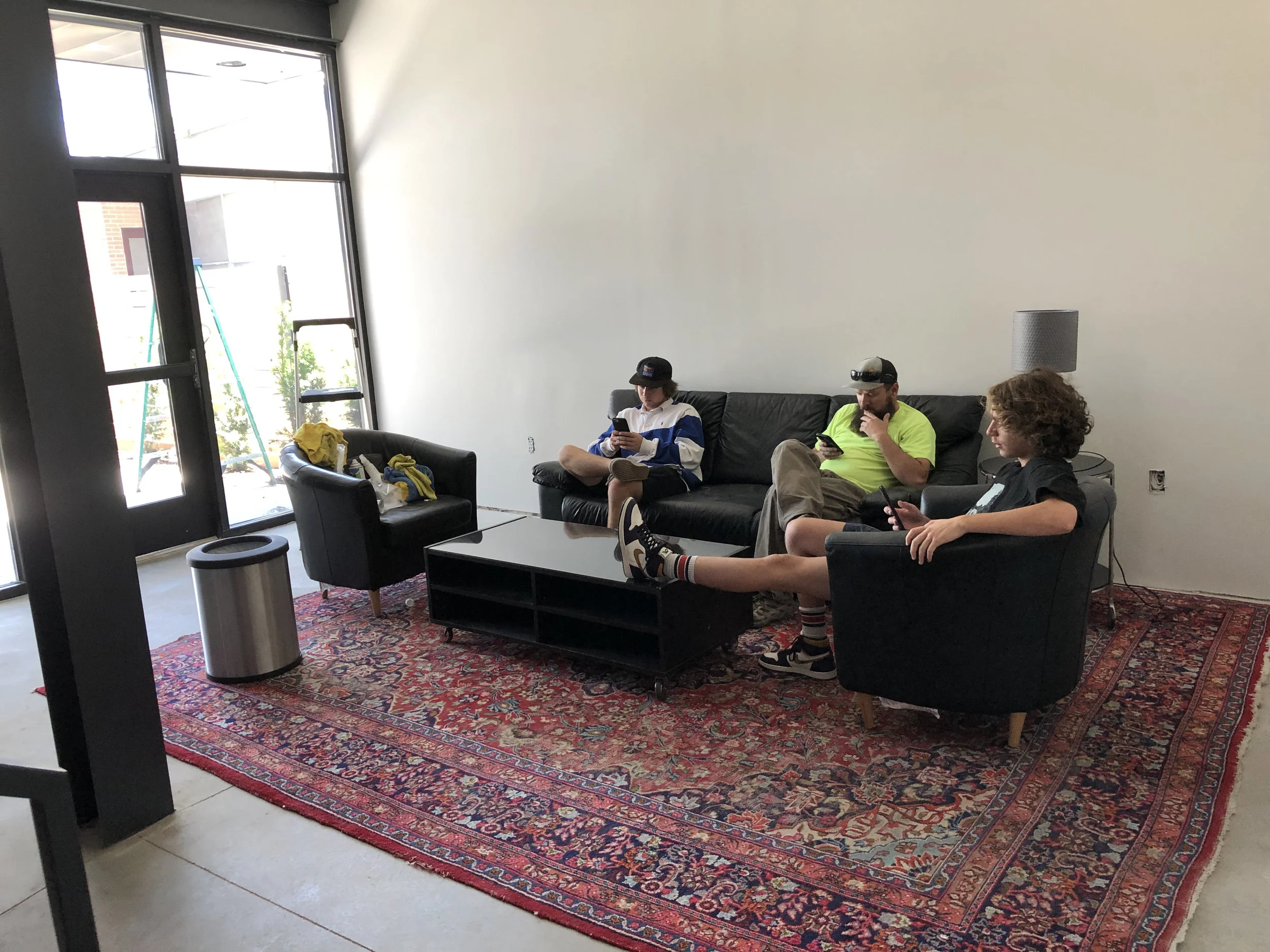 We had an unusual session this week which required more lounge space than is available in the house, so we did some serious cleaning in the new lobby and brought in some old furniture.