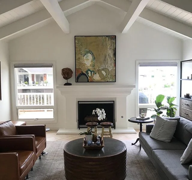 So very grateful for clients who send me photos of my art displayed in their home. It makes me happy to know they smile because of something I created.
#kimgabelart #encaustic #abstractart