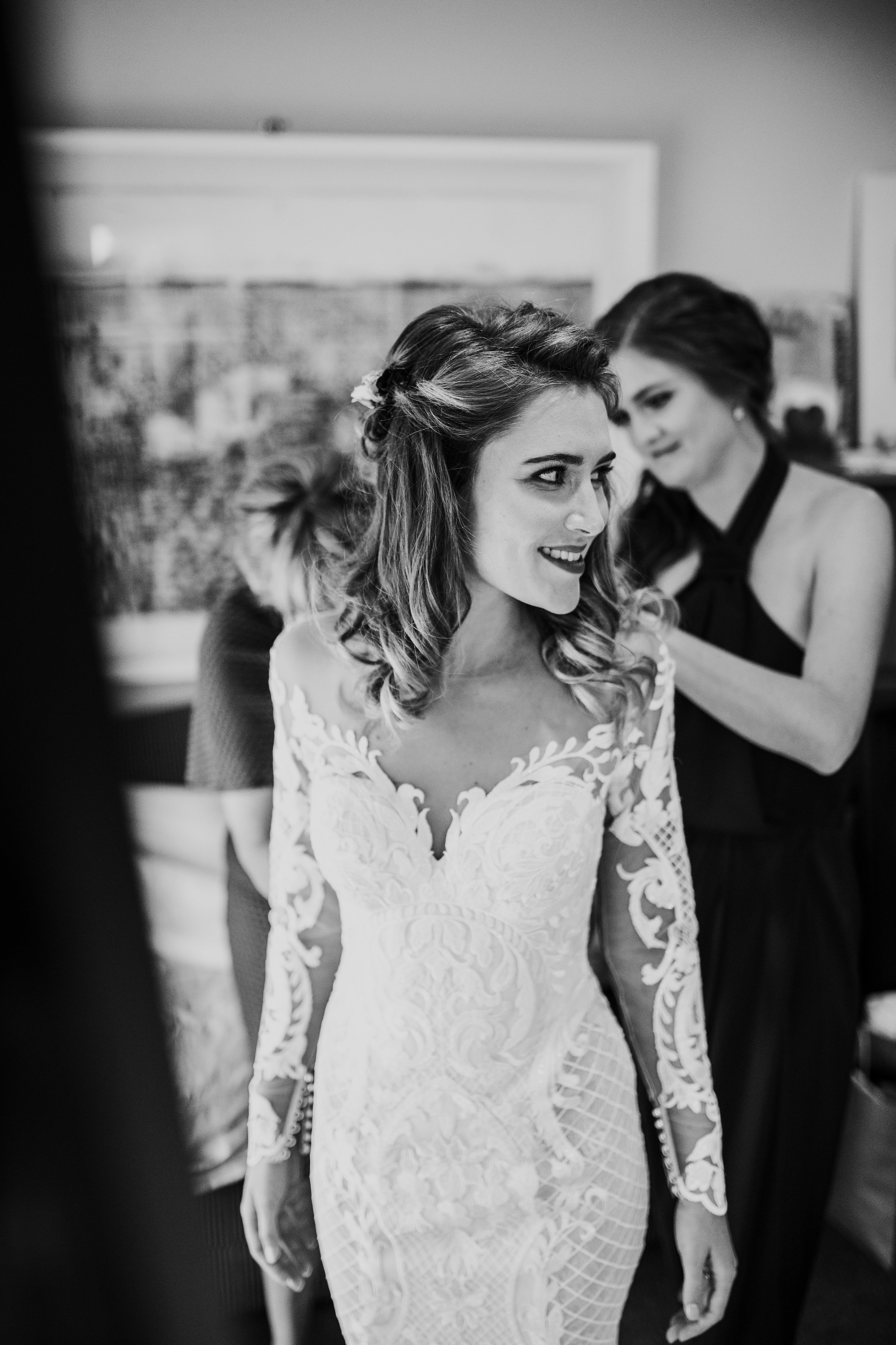 M&RMarriedMonochrome-223.jpg