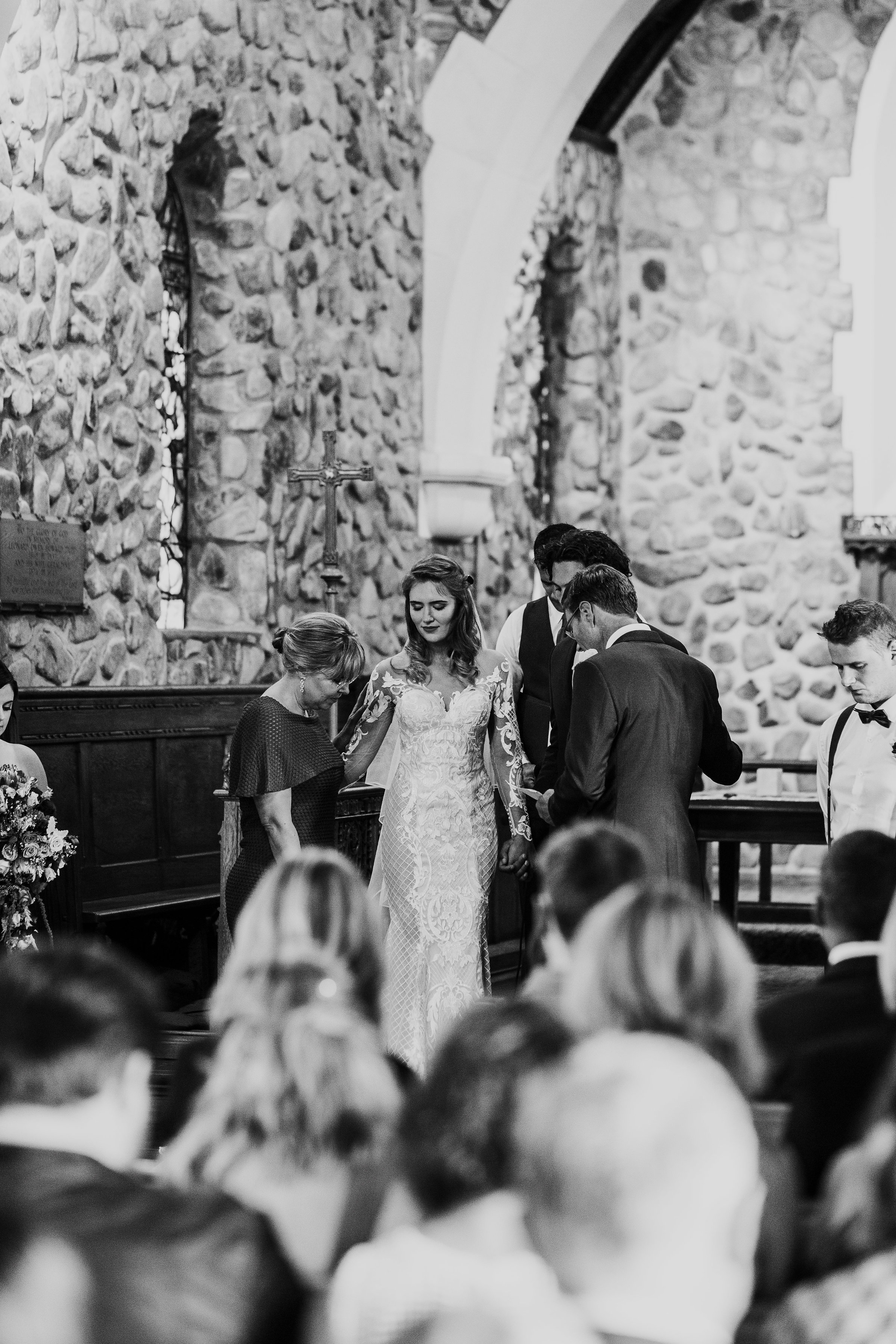 M&RMarriedMonochrome-603.jpg
