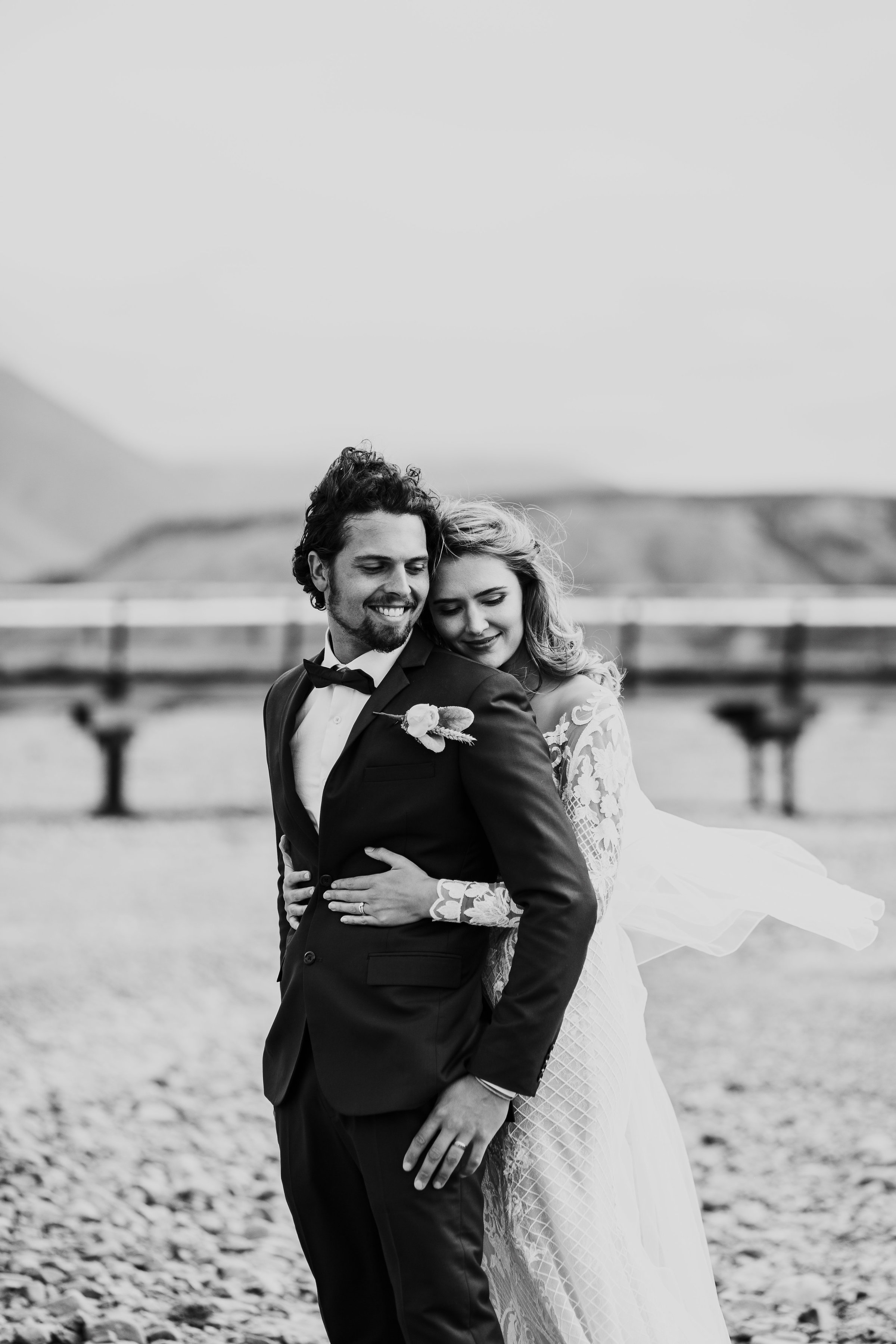 M&RMarriedMonochrome-1005.jpg