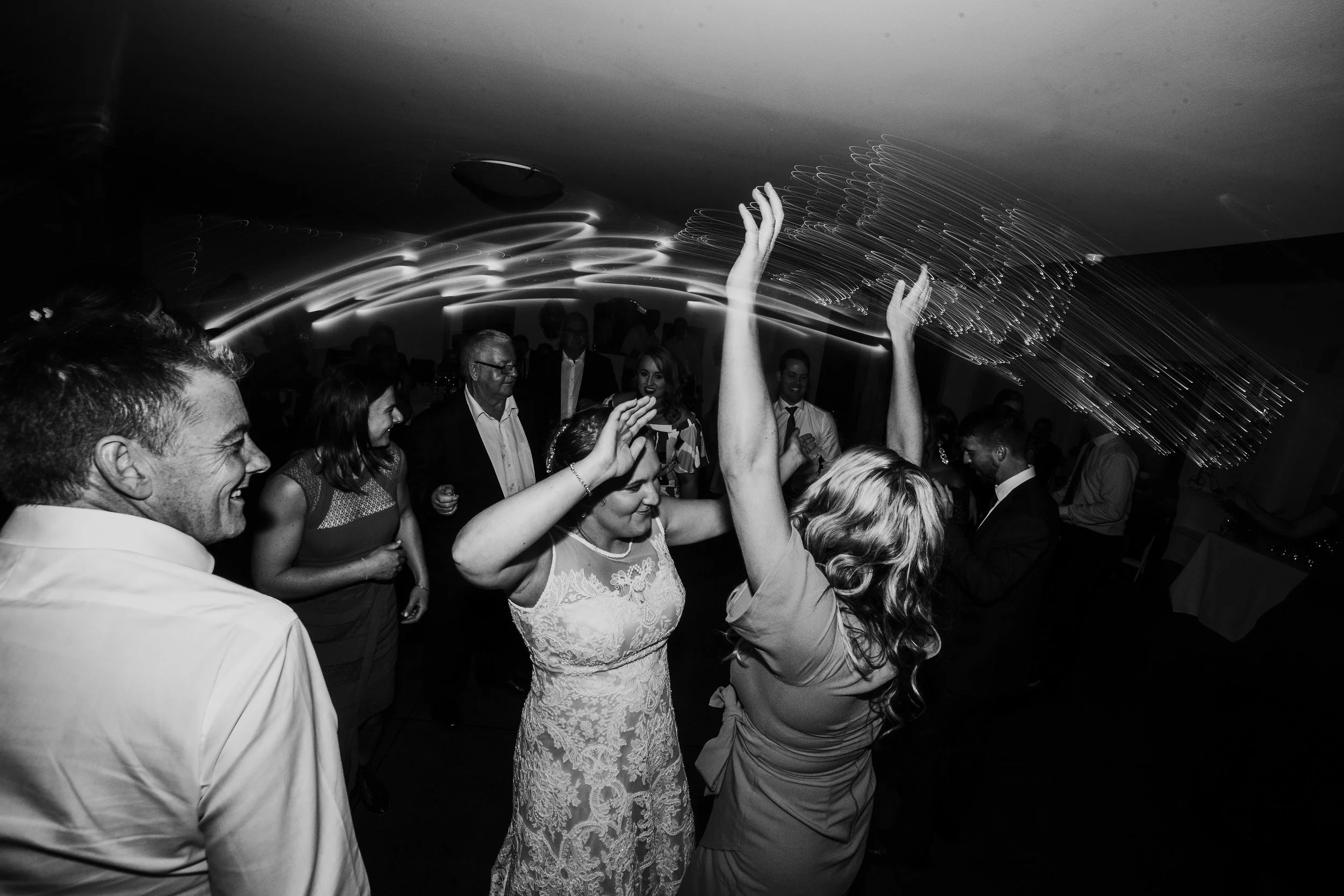 Jess&TroyMonochrome-1408.jpg