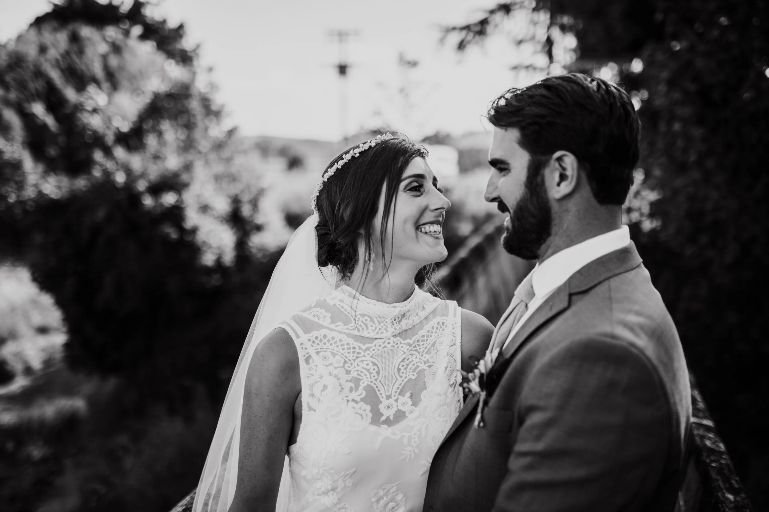 T&NWeddingMonochrome-605.jpg