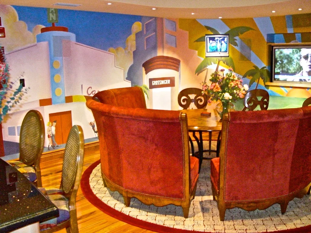 A stylized South Beach mural handpainted for Tempus' boutique audio showroom.