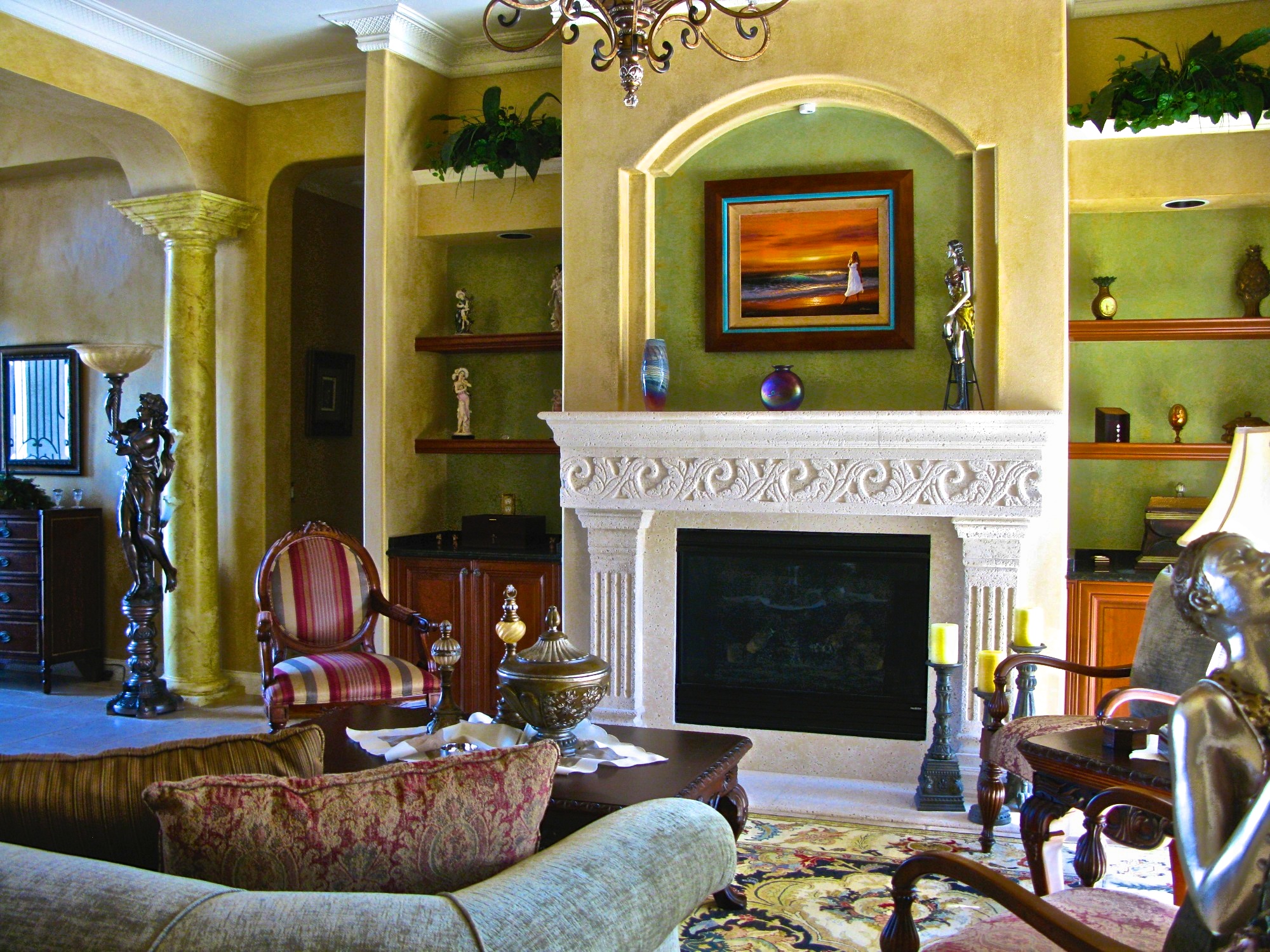 An opulent private residence achieved with Venetian Plaster and faux marble.