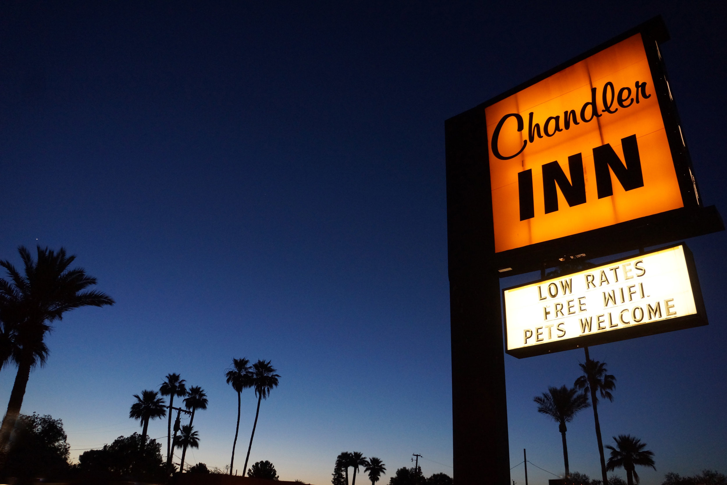 1958. Chandler Inn (Far West Motel)