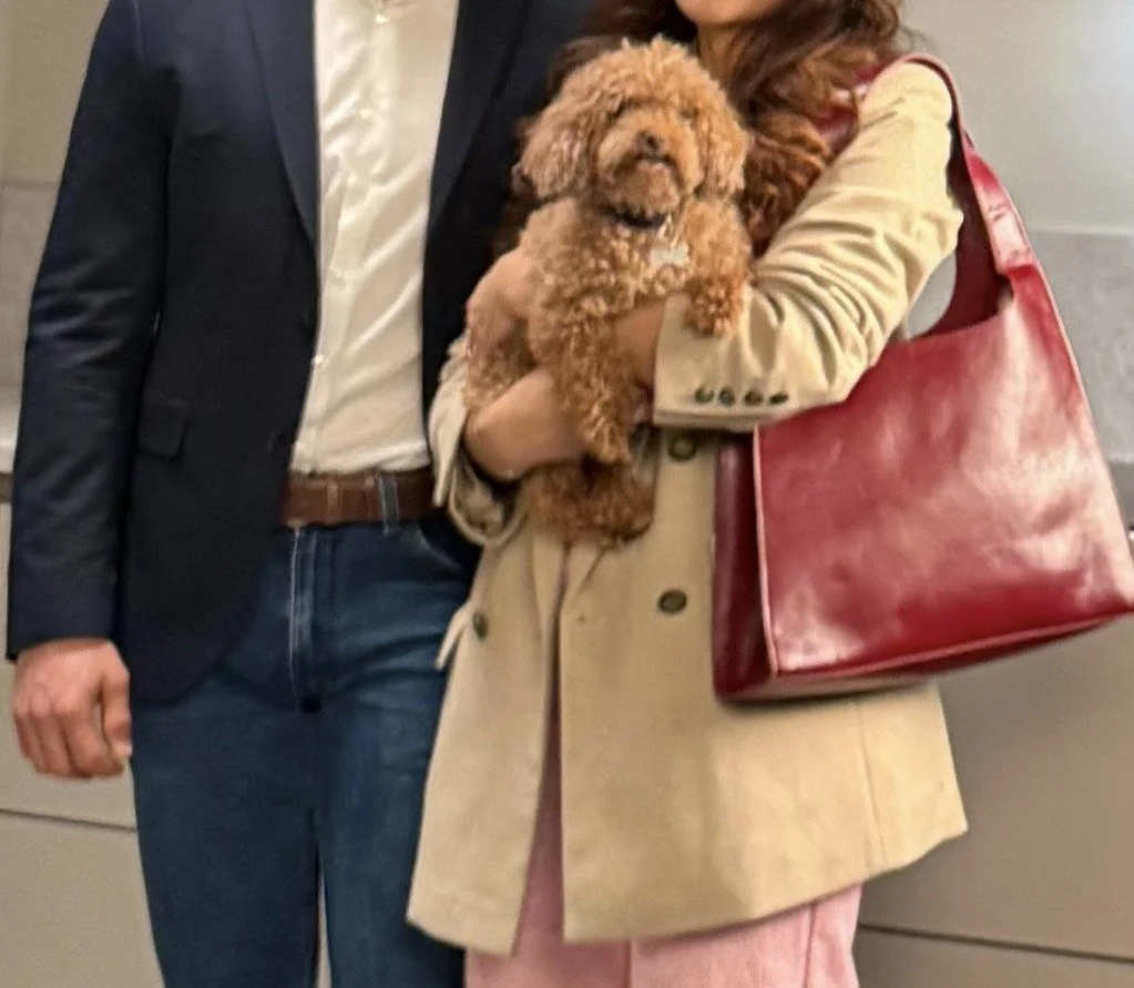 Ziggy op locatie voor commercial