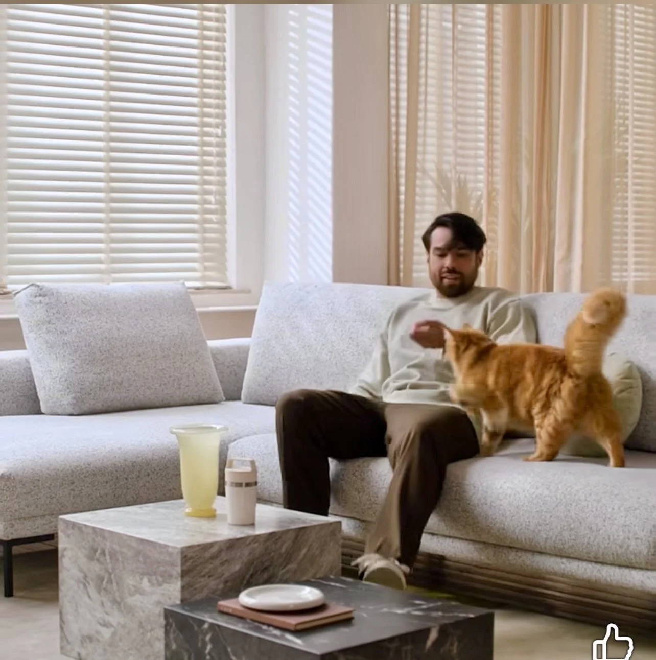 Chanjo in een spotje voor 'Montèl'