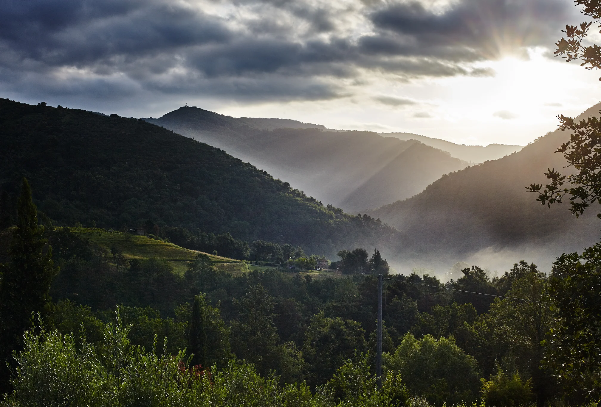 tuscan_hills.jpg