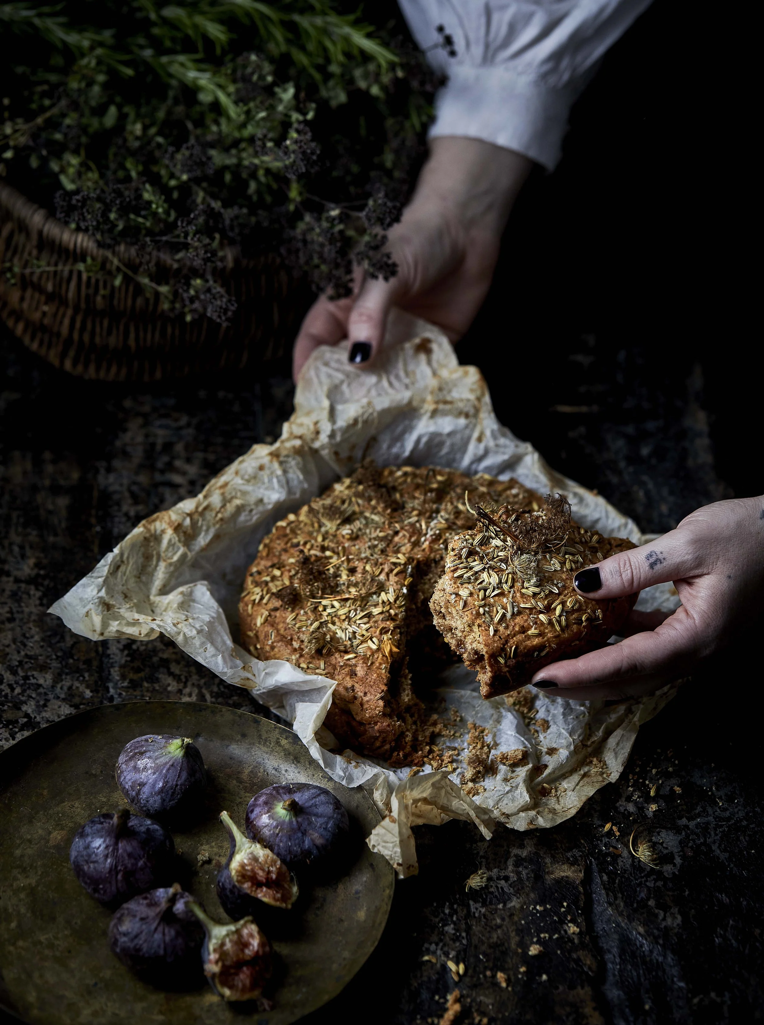 05.11.24_Kitchen_Magic0229_Fig_and_Fennel_Soda_Bread.jpg