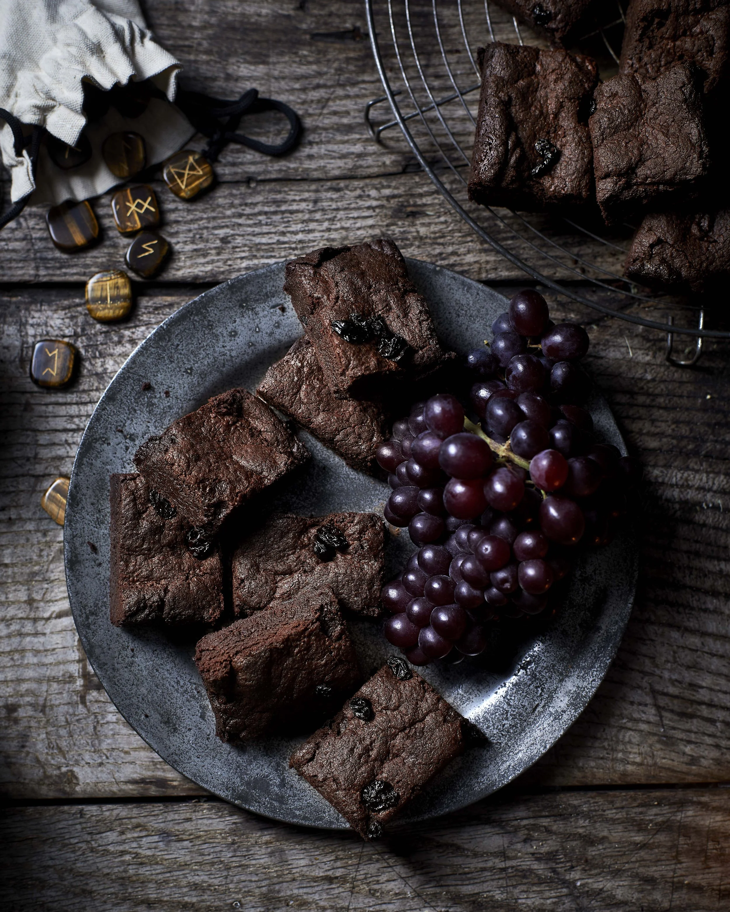 15.11.24_Kitchen_Magic109_Sour_Cherry_Brownies.jpg