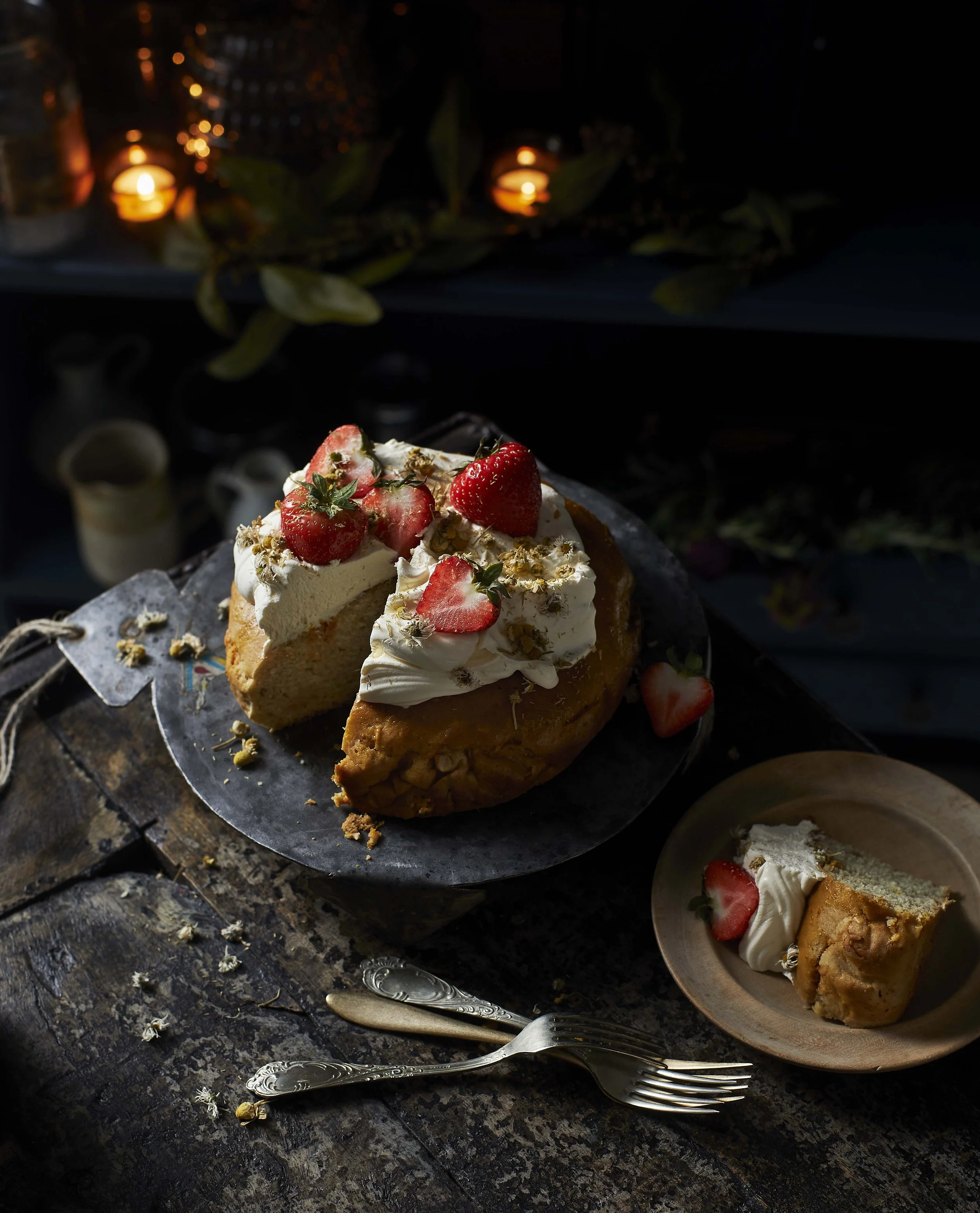 14.11.24_Kitchen_Magic092_Chamomile_Infused_milk_Cake.jpg