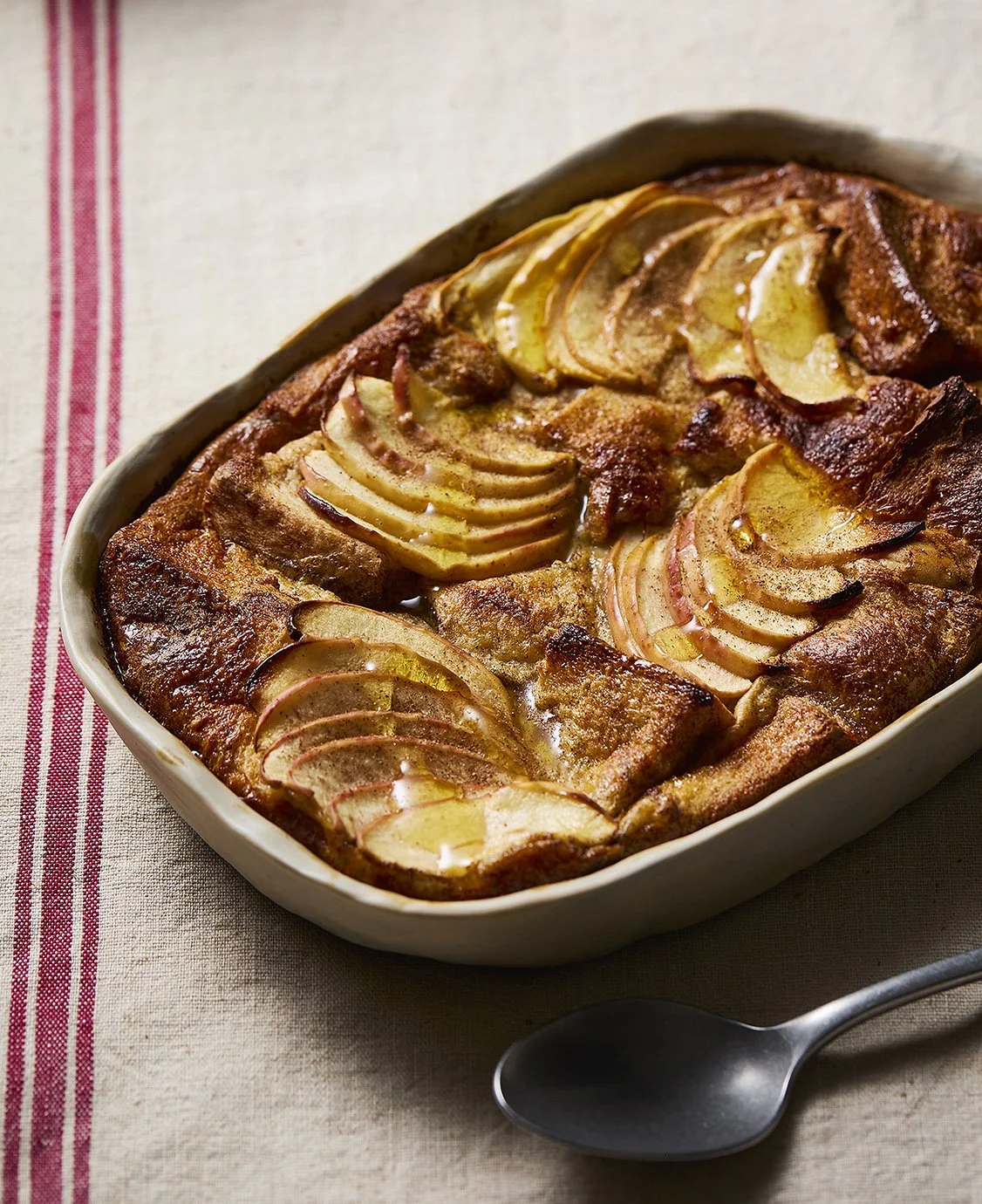 16.09.25_Filling_Melas_Apple_Bread_Pudding.jpg