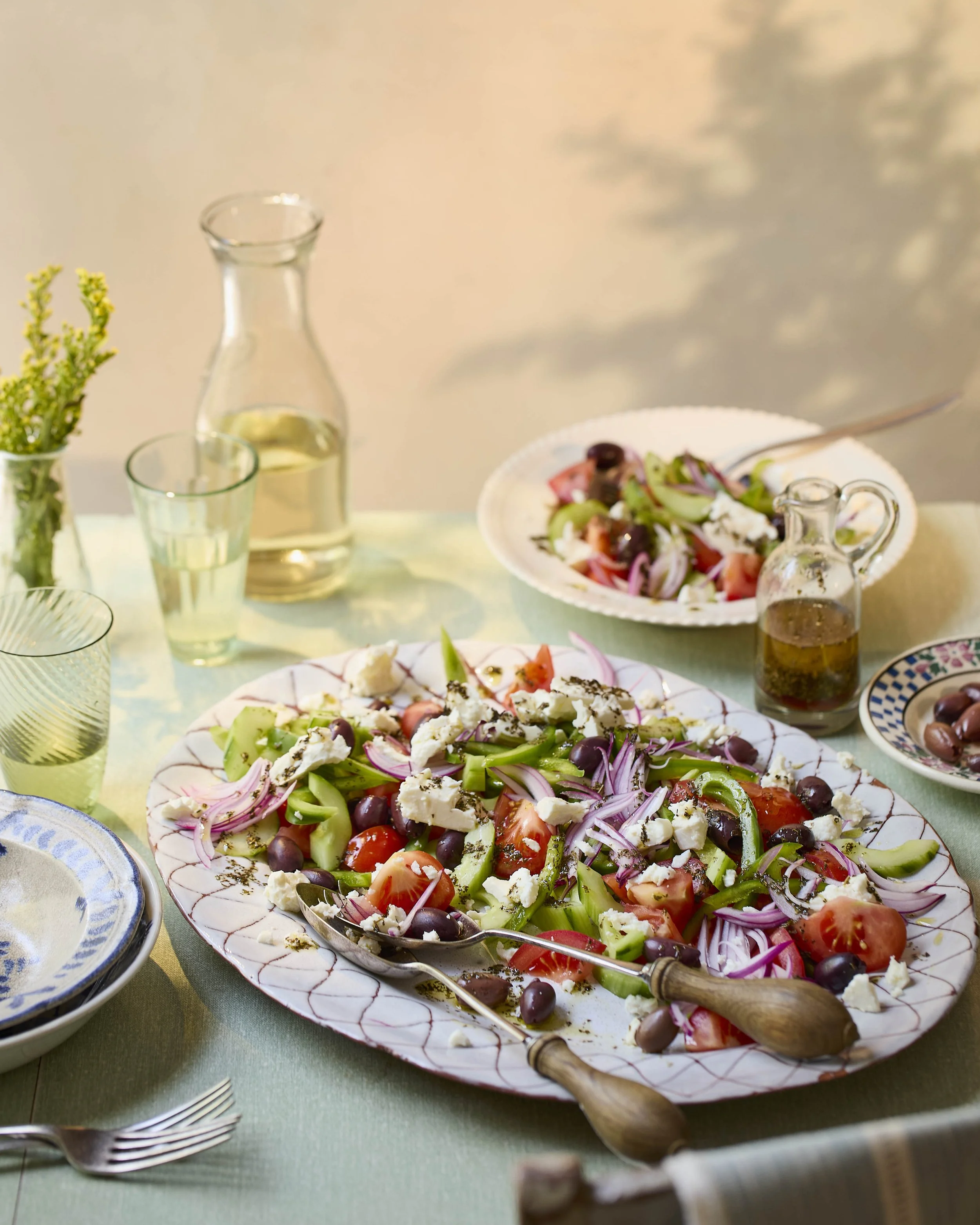 16.05.25_Eat_Like_a_Greek062_Greek_Villiage_Salad.jpg