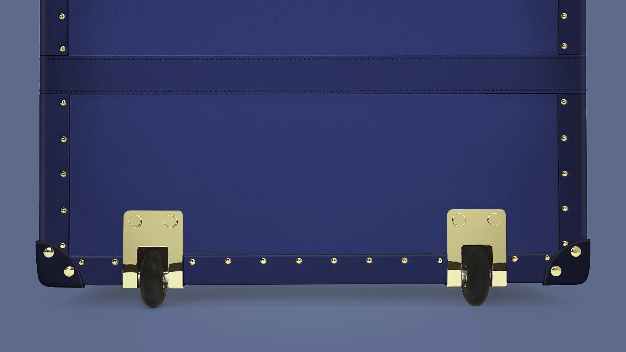 Trunk-7-Large-Wheels.jpg