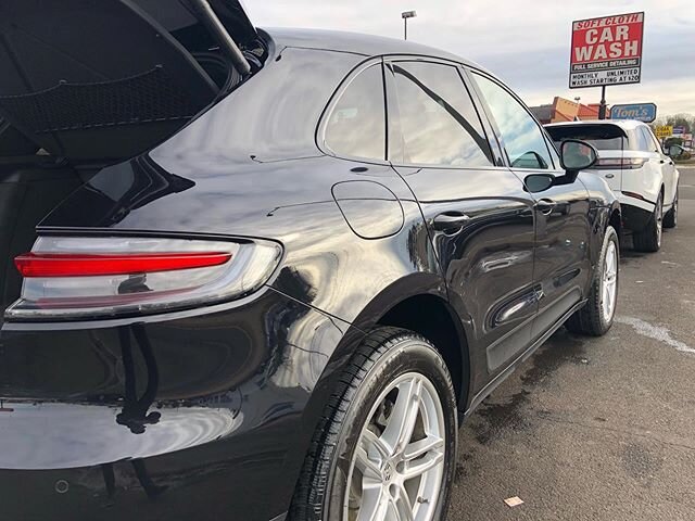 @porsche @porschemotorsportnorthamerica @landroverusa @landrover @mercedesbenzusa @mercedesbenz @maseratiusa @maserati sign up for our unlimited wash plan and wash your car as much as you want like these guys.