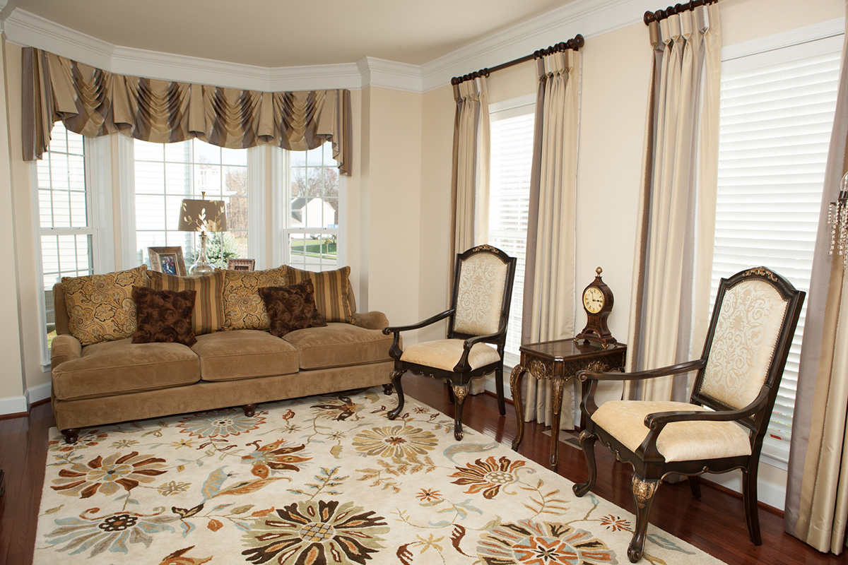 Living room window treatment