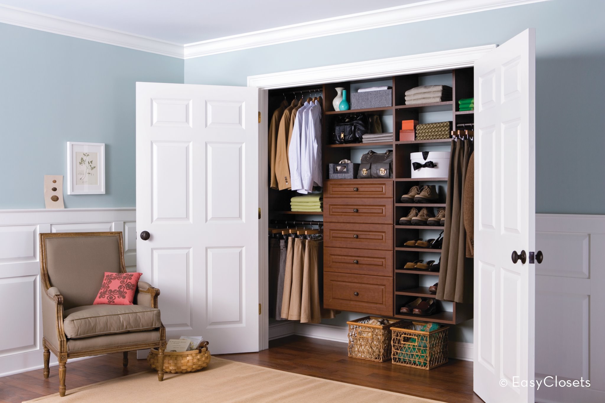 Bedroom closet