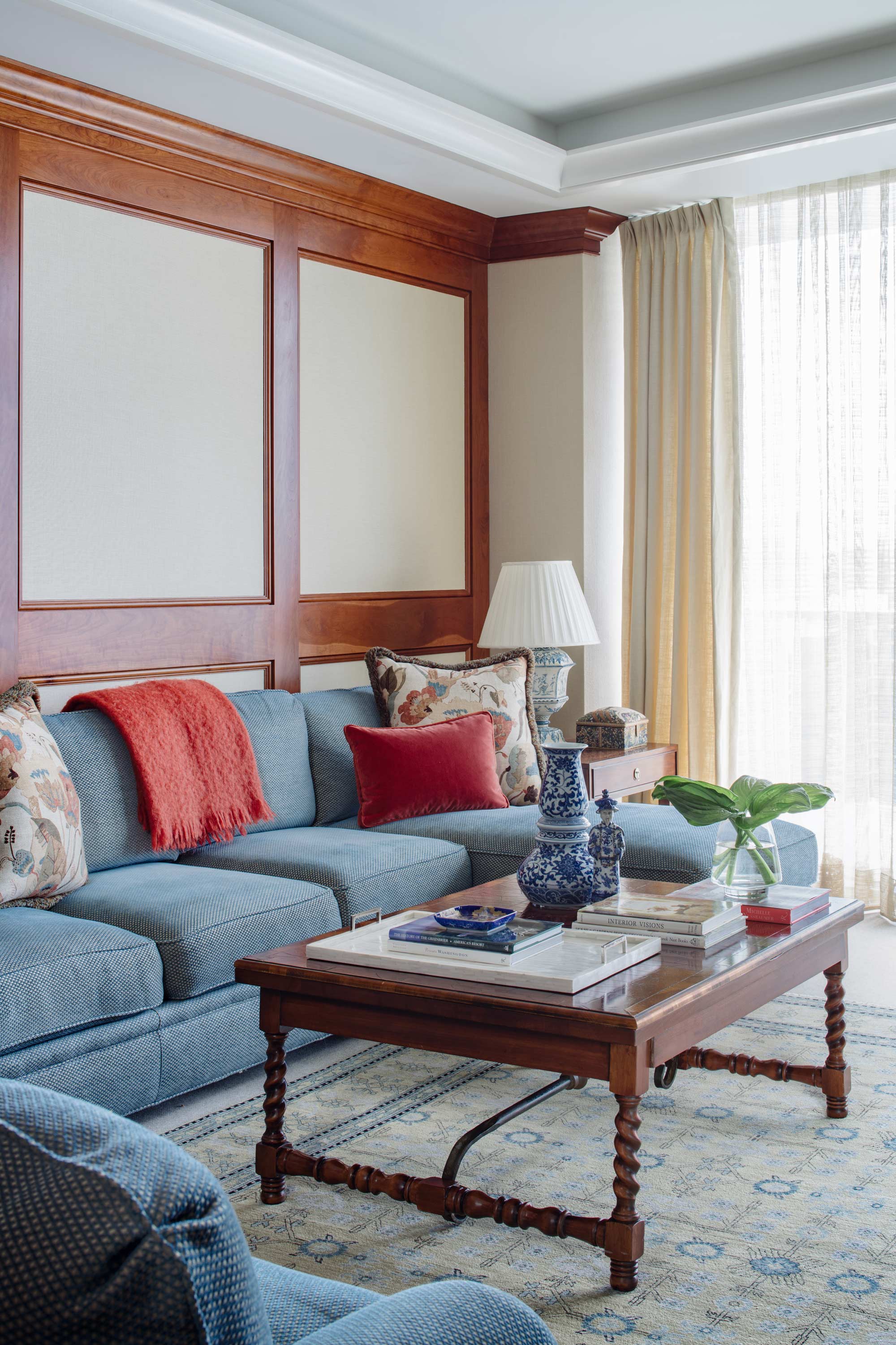 Victoria+Sanchez+Washington+Interior+Design+livingroom.jpg