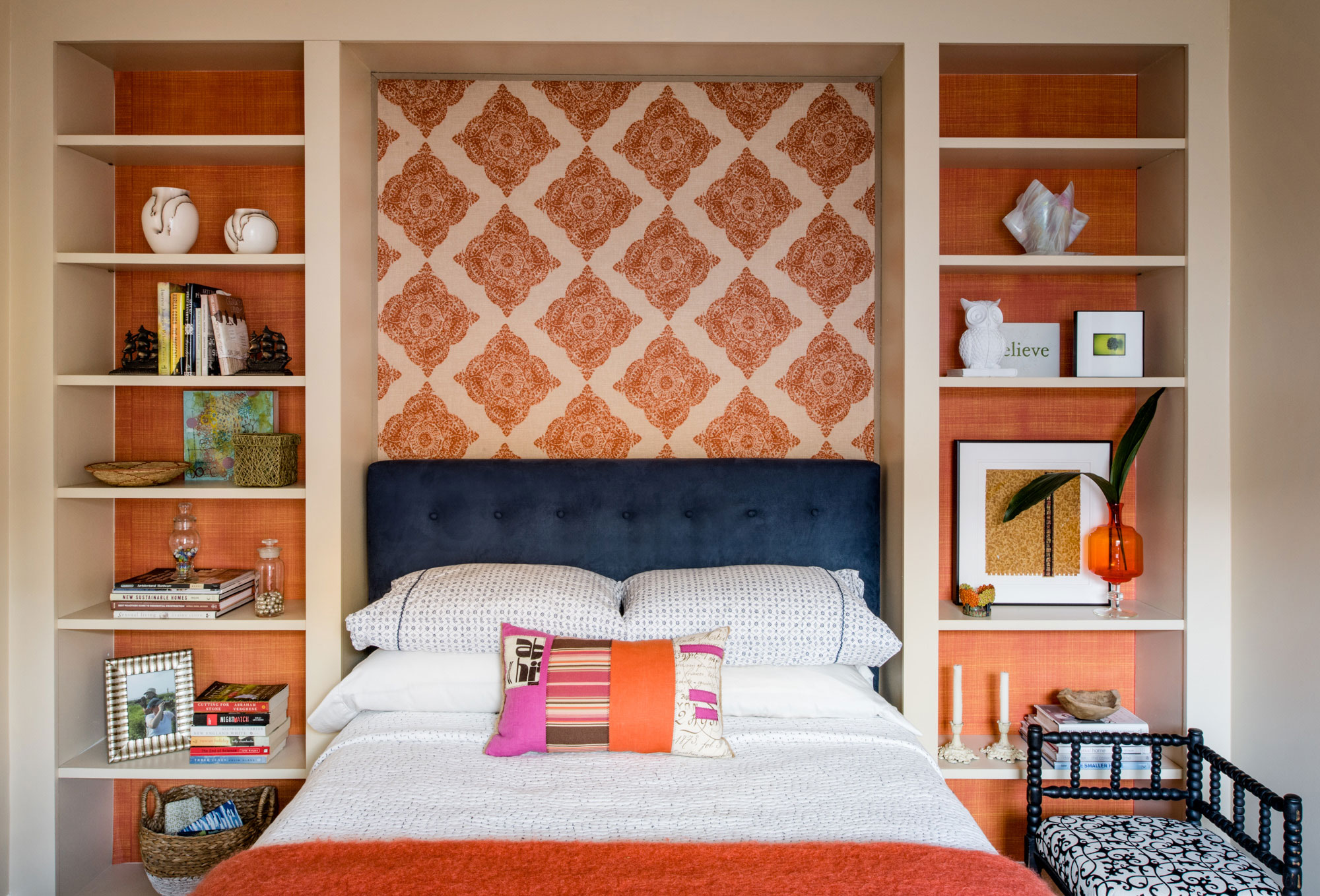 bedroom-orange.jpg