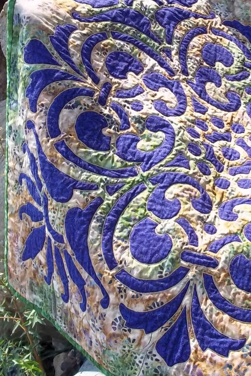 Scroll & Fan, Medallion III