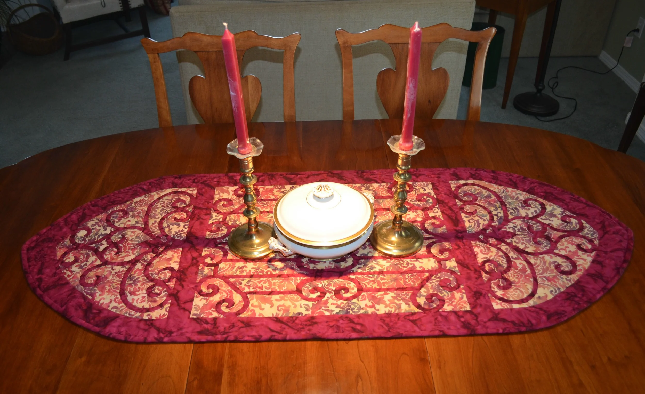 Karen's Hospitality , 20" x 52.5" table runner