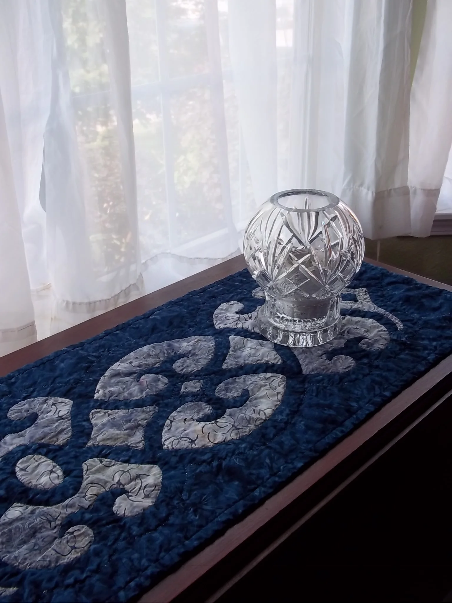Enchanted Evening, 15" x 36" table runner.