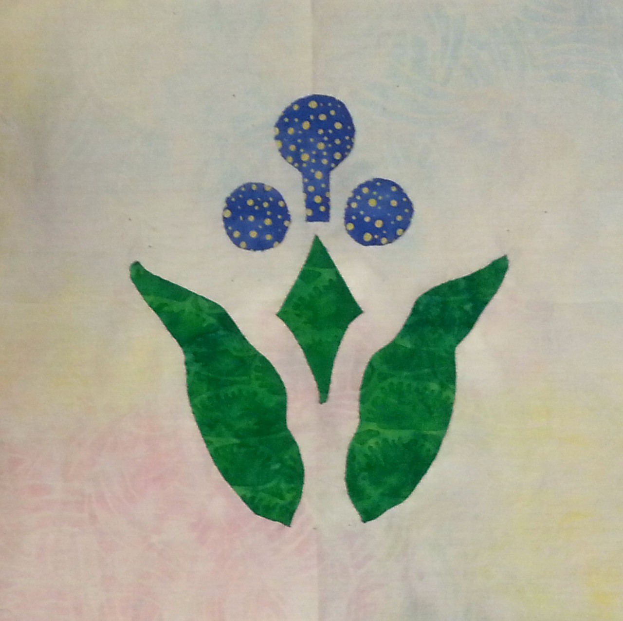 Lollipop Flower , 9" applique block.