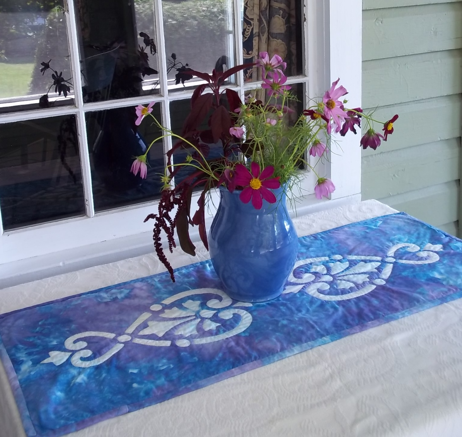 Hearts & Fleurs, hand dyed, blue vase centered.jpg