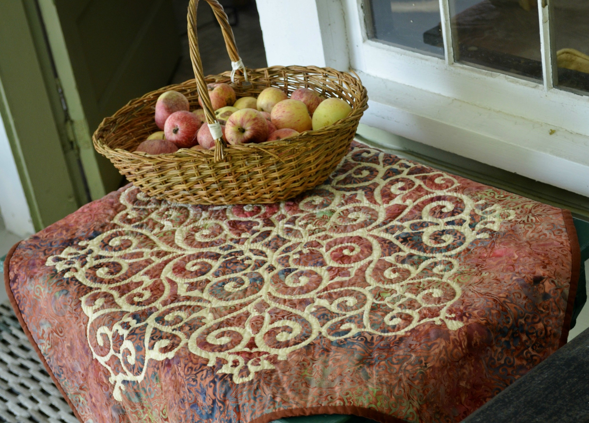 Barbara's Medallion w apples, close up.jpg