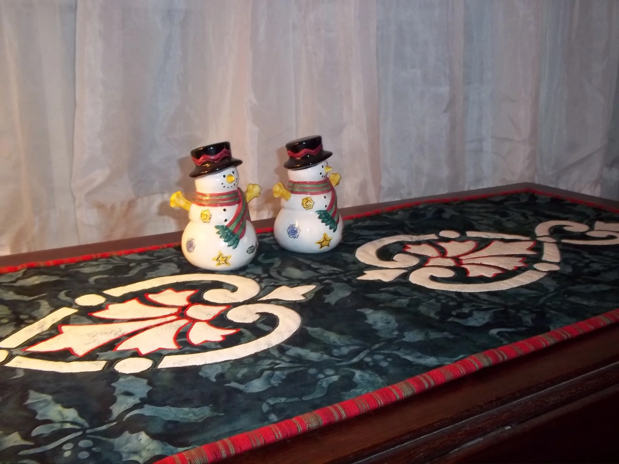 Hearts & Fleurs goes Christmas red & green!