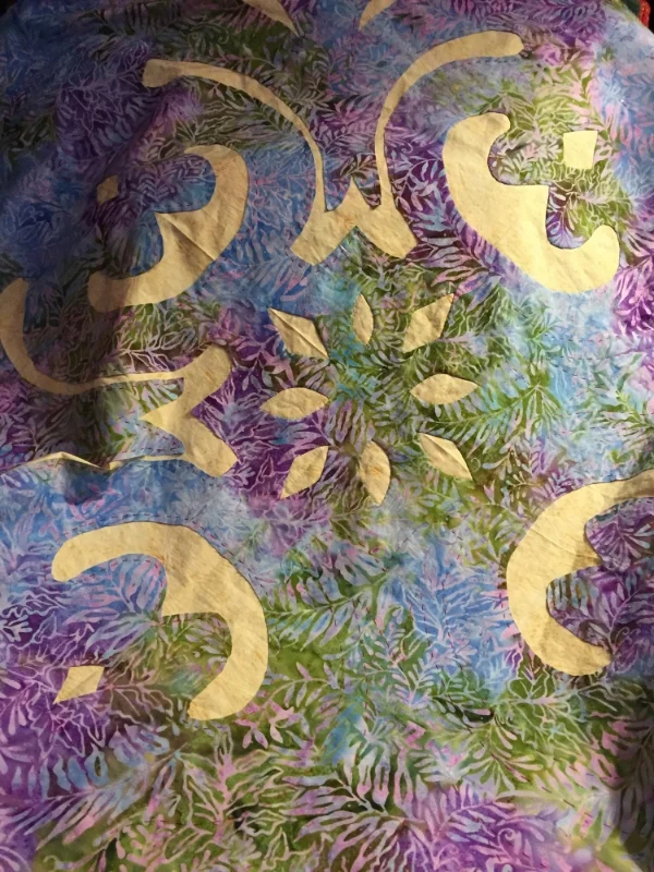 Majesty, Medallion IX. Center needle-turned under, and other sections trimmed.