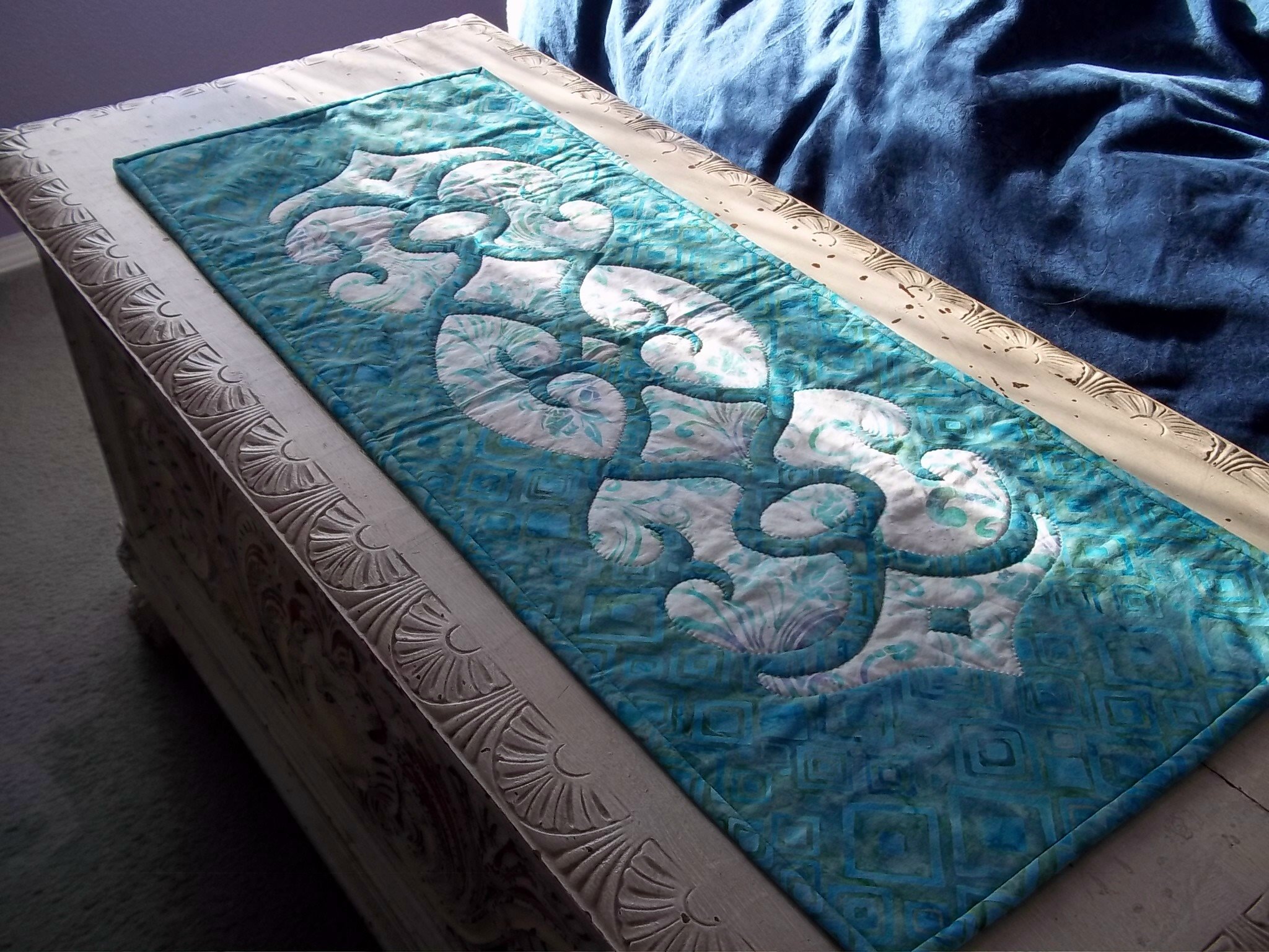 TB3EE.turquoise-angled.jpg