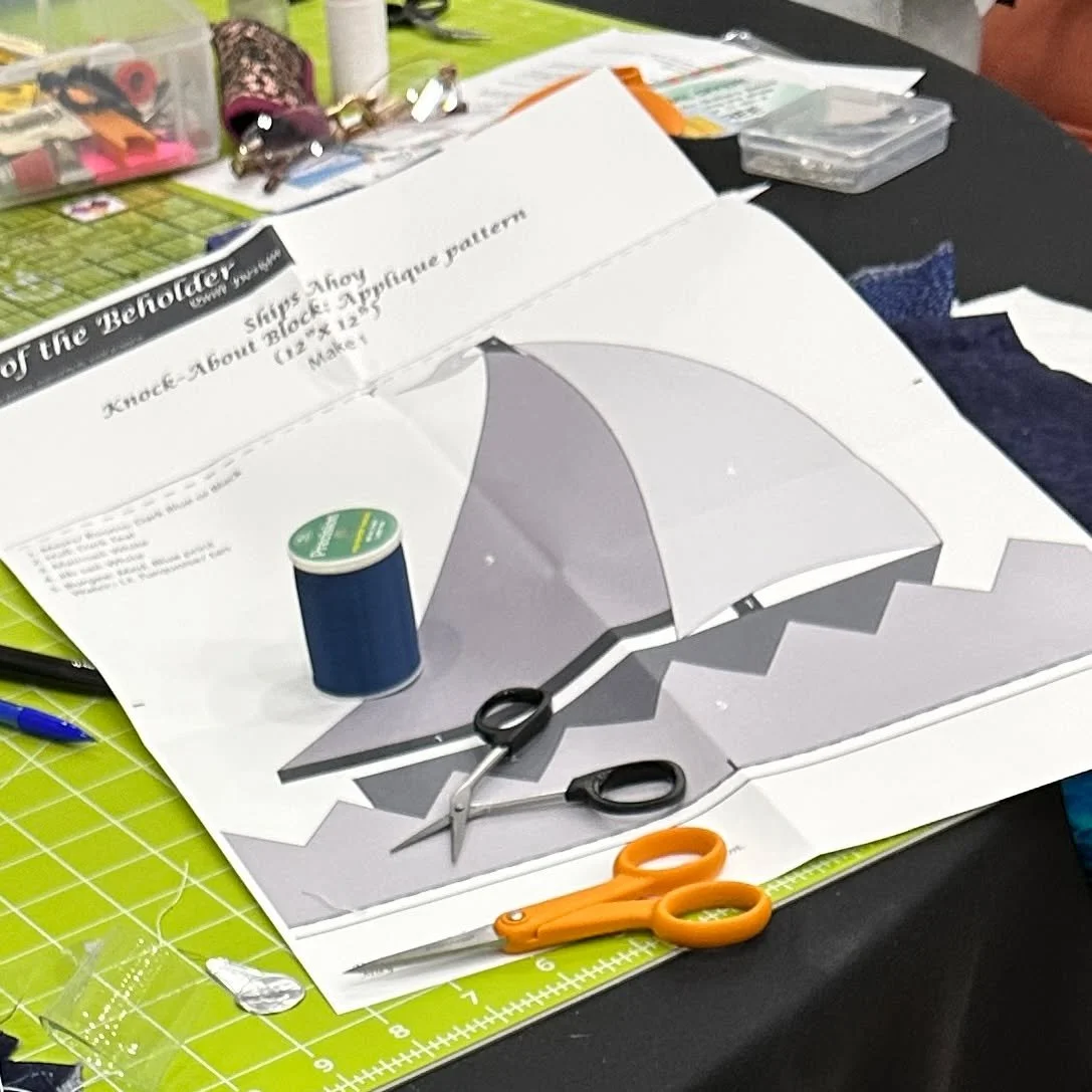 ⚓Sail Away with Hand Applique⚓- with Margaret Willingham at AQS QuiltWeek Daytona!
You&rsquo;ll breeze through hand appliqu&eacute; when you trace, baste, snip &amp; stitch the Eye of the Beholder way. In Margaret&rsquo;s method, you mark on the back