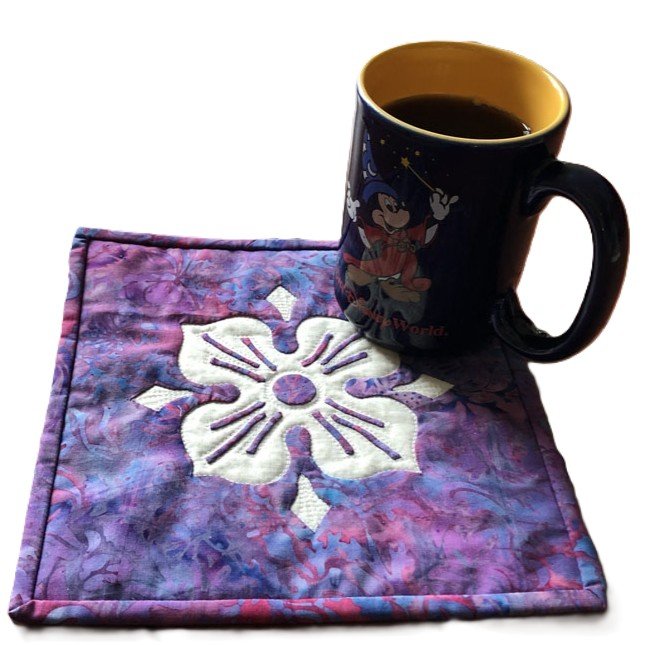 🌺Reverse Applique is FUN! 2/20/2026🌺
🌺Unlock Your Creative Potential! 🌺 Join Margaret Willingham at AQS Daytona Beach (Feb 18-21, 2026) for a transformative Reverse Appliqu&eacute; workshop. Learn to create a stunning Tudor Rose Mug Rug with conf