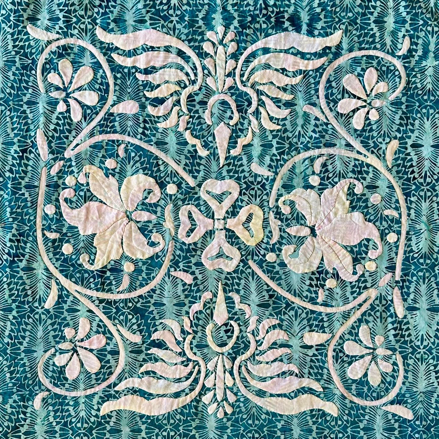 New pattern design in process- &ldquo;Susan Elizabeth&rsquo;s Handkerchief &ldquo; is all hand stitched, reverse appliqu&eacute; with appliqu&eacute;, and layered. It awaits its quilting. Next to it is a machine sample in an alternative coloring, whi