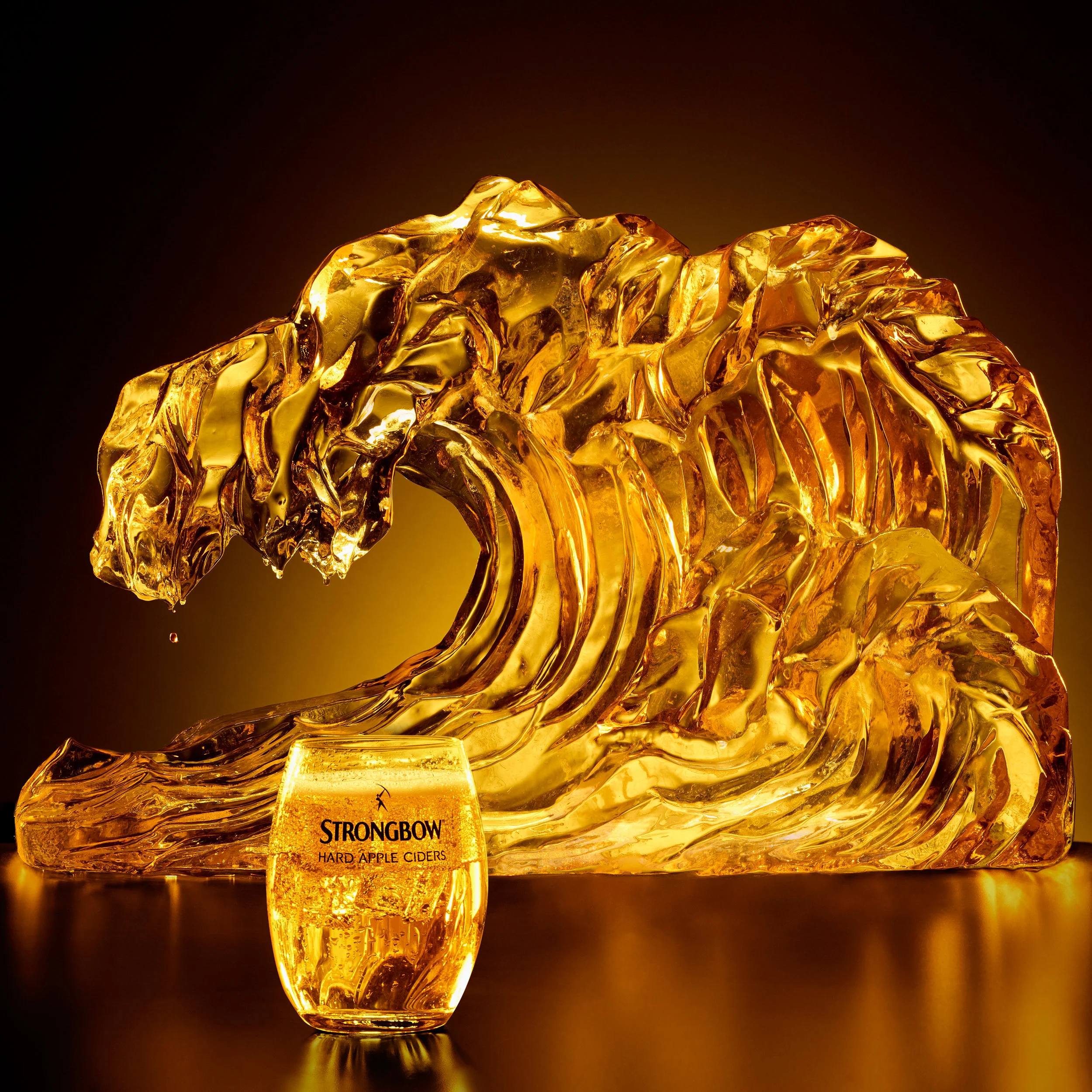 For this content series, we created real ice sculptures representing the golden hour moments that are perfect for cracking open a cold one with the boys