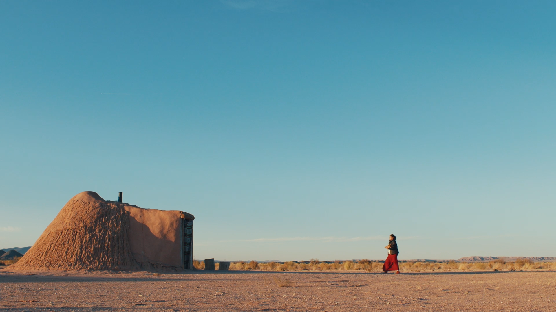 For the Made Possible by Hosts campaign, we sent out photographers to go on trips with their own families. Then, we used their actual photos to tell their stories.